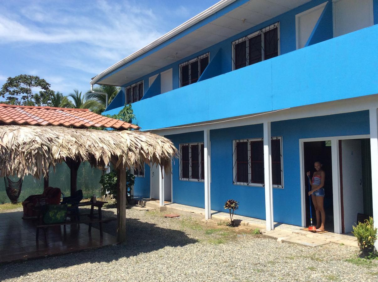 Hotel One Love Puerto Viejo Puerto Viejo de Talamanca Exterior photo